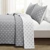 King size 3-Piece Reversible Cotton Yarn Woven Quilt Set in Grey and White